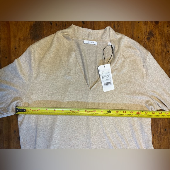 Opus Sabera Long Sleeve Cream Top NWT! - Picture 11 of 16